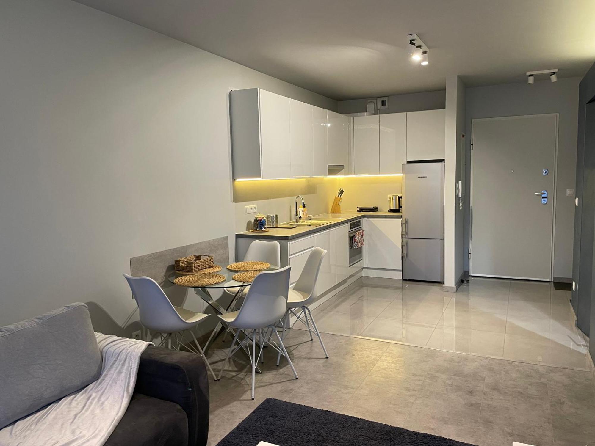 Wenecjanska Comfort Apartment, Free Parking, Self Check-In 24H 포즈난 외부 사진