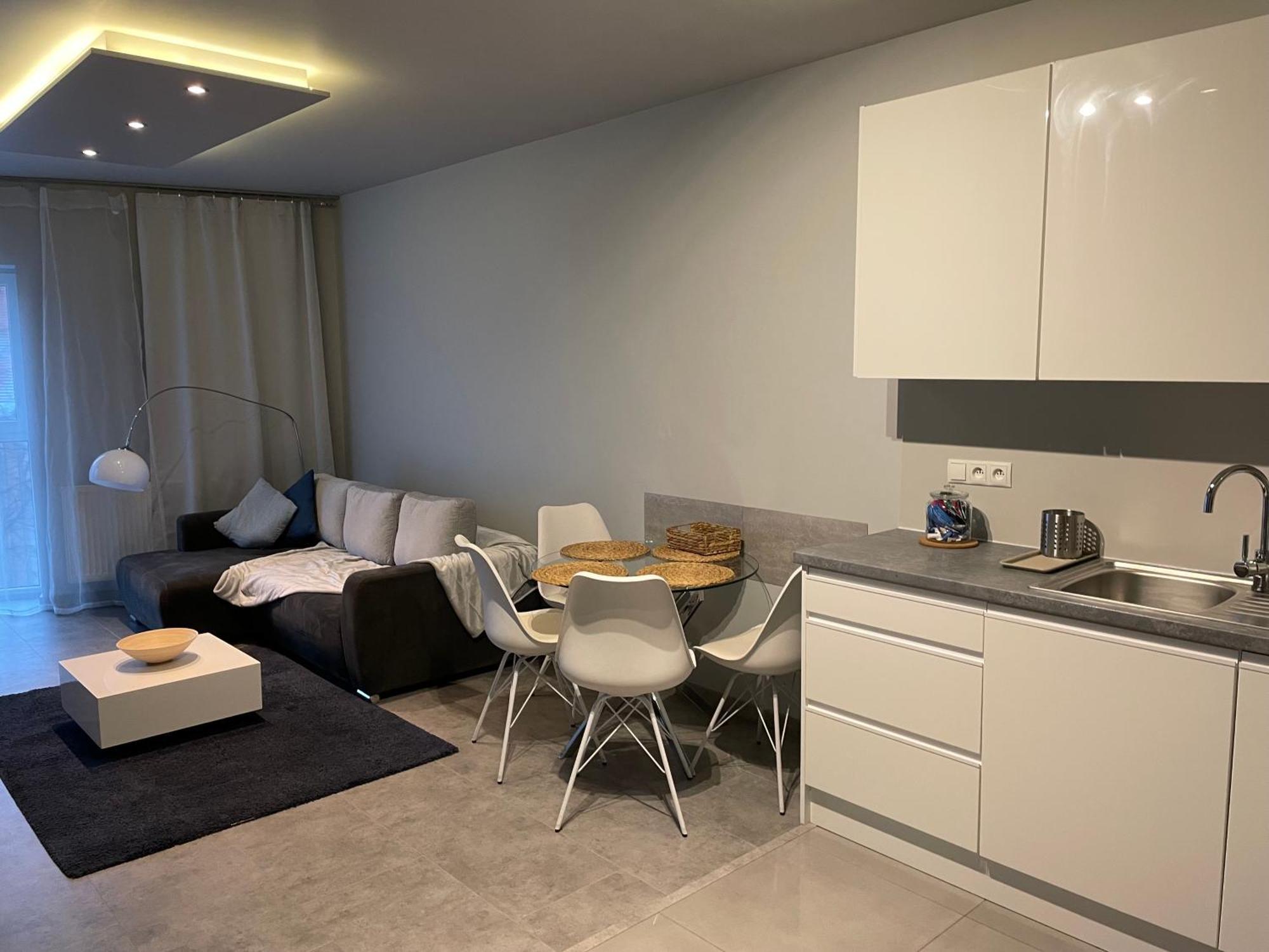 Wenecjanska Comfort Apartment, Free Parking, Self Check-In 24H 포즈난 외부 사진