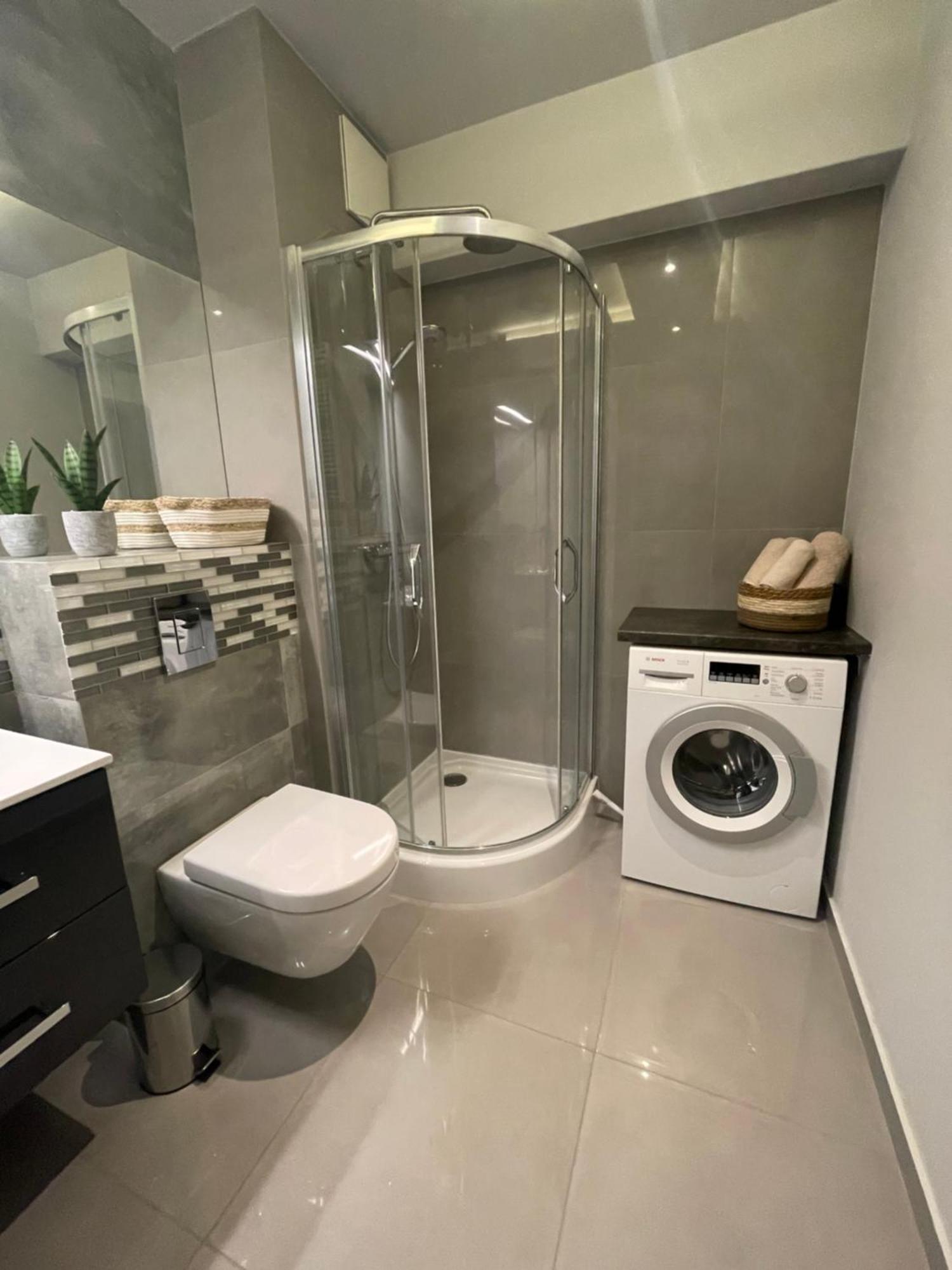 Wenecjanska Comfort Apartment, Free Parking, Self Check-In 24H 포즈난 외부 사진
